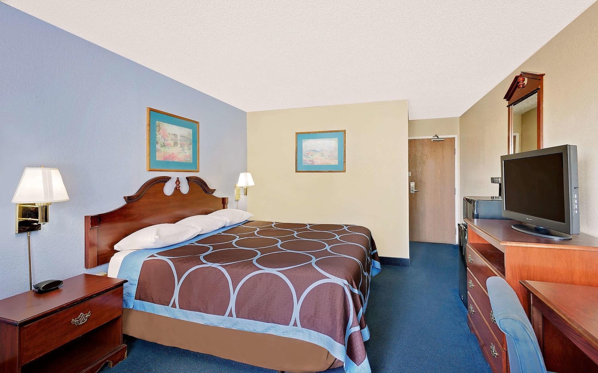 Super 8 By Wyndham Newburgh/West Point Stewart Intl Airport Motel Exterior foto